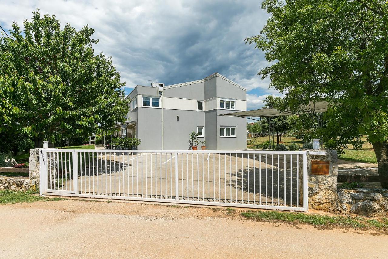 Apartments Dama Poreč Zewnętrze zdjęcie